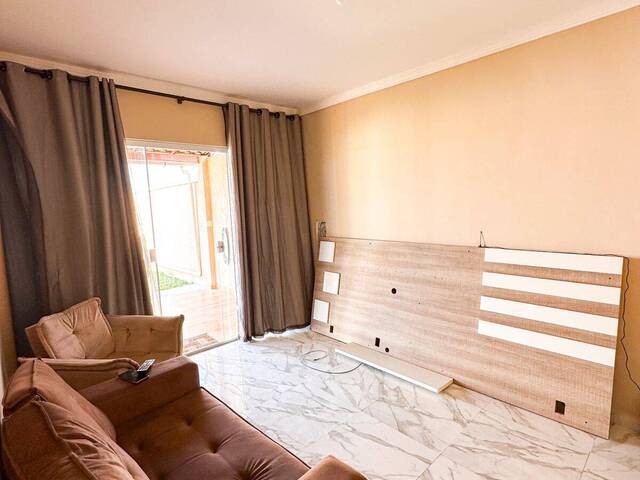 #855 - Casa para Venda em Araruama - RJ