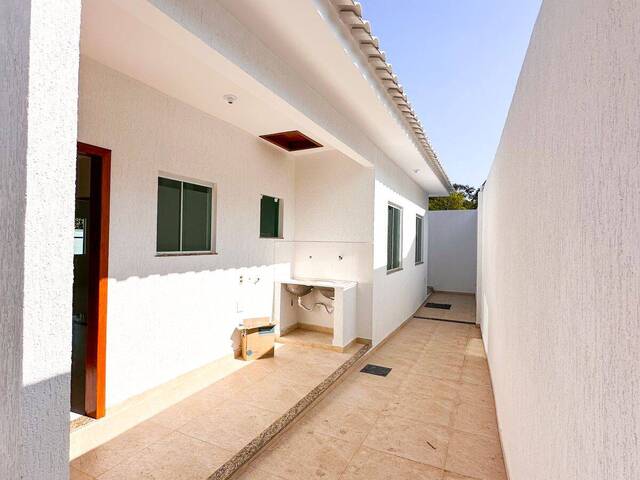 Casa para Venda em Araruama - 4
