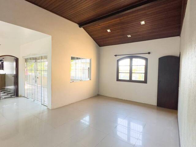 Casa para Venda em Araruama - 5