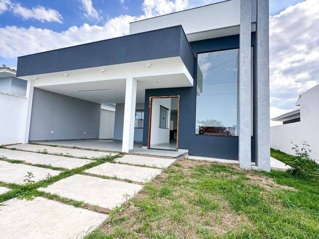 #924 - Casa para Venda em Araruama - RJ - 2