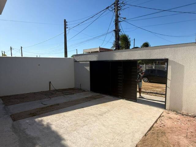 #943 - Casa para Venda em Araruama - RJ - 2