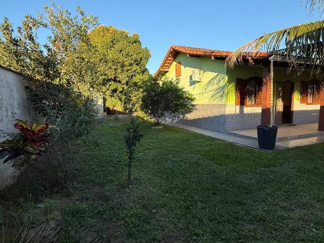 Casa para Venda em Araruama - 3