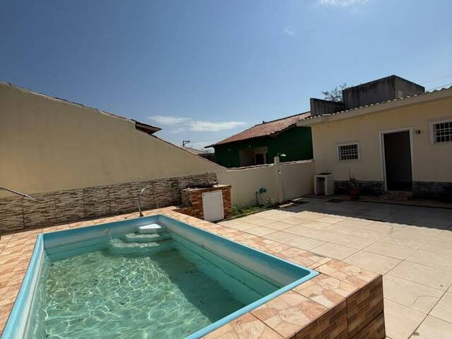 Casa para Venda em Araruama - 4