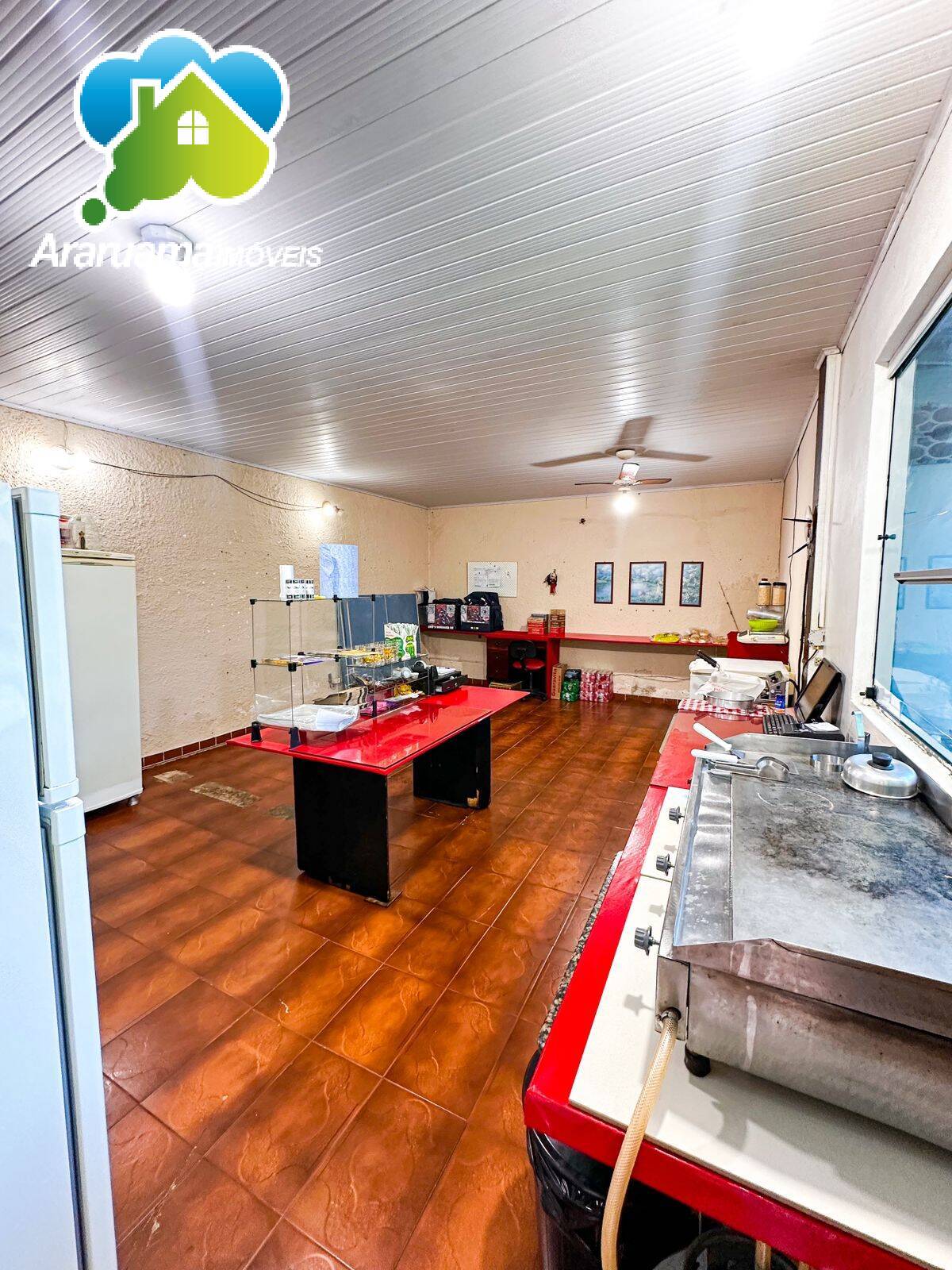 Casa à venda com 4 quartos, 224m² - Foto 13